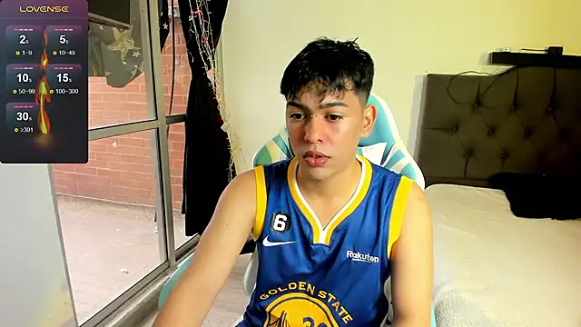 Snapshot of Franco_Rizzo_ chatting on 12/03/24, 09:12 Franco Rizzo online show from 12/03/24, 09:12