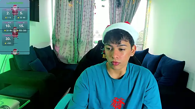 Snapshot of Franco_Rizzo_ chatting on 12/30/24, 08:58 Franco Rizzo online show from 12/30/24, 08:58