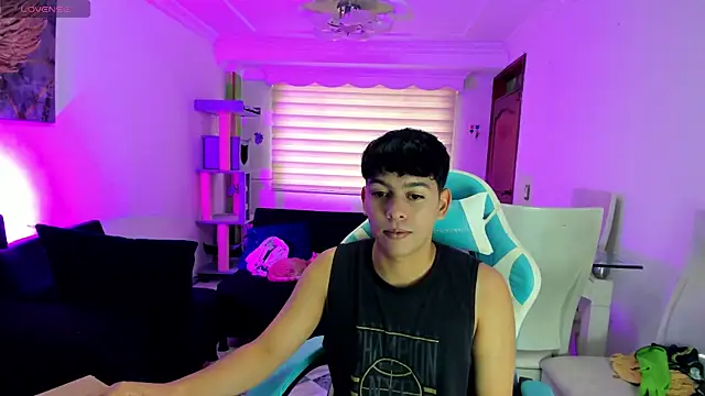 Snapshot of Franco_Rizzo_ chatting on 09/10/25, 09:37 Franco Rizzo online show from 09/10/25, 09:37