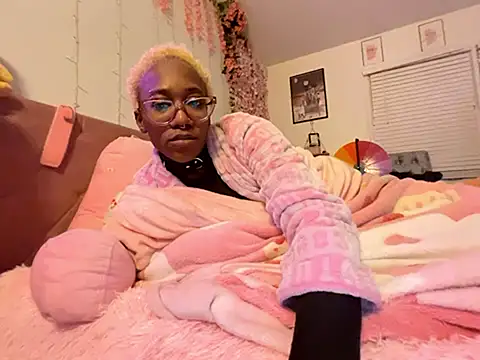 VixenCapri online show from 02/01/26, 09:08