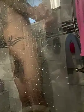 RoodoggXL online show from 12/20/24, 12:52