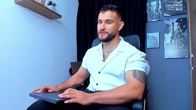 AndrewDiaz online show from 11/17/25, 07:47