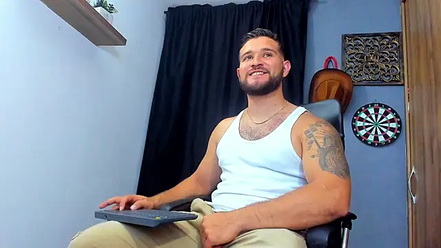 AndrewDiaz online show from 04/07/26, 06:36