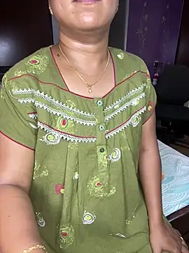 Snapshot of kannadatelugugirl chatting on 04/01/26, 06:14 kannadatelugugirl online show from 04/01/26, 06:14