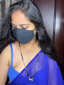 Snapshot of kannadatelugugirl chatting on 04/06/26, 12:19 kannadatelugugirl online show from 04/06/26, 12:19