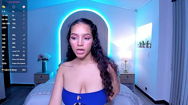 anahi curlie1 online show from 12/17/24, 07:40