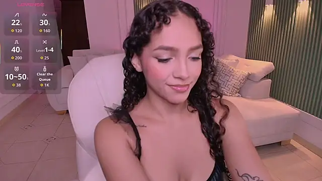 Snapshot of anahi_curlie1 chatting on 04/01/26, 03:18 anahi curlie1 online show from 04/01/26, 03:18