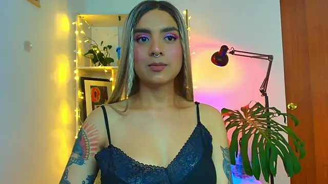 Snapshot of Yeriawaddell_ chatting on 01/28/25, 11:50 Yeriawaddell  online show from 01/28/25, 11:50