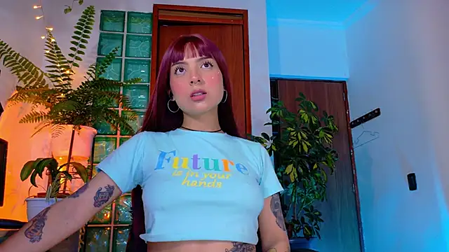 Snapshot of Yeriawaddell_ chatting on 10/12/25, 01:26 Yeriawaddell  online show from 10/12/25, 01:26