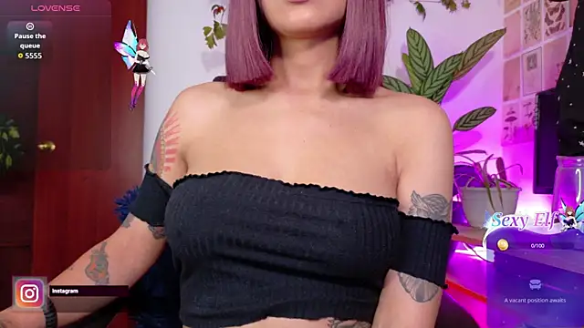 Yeriawaddell  online show from 12/17/25, 12:05