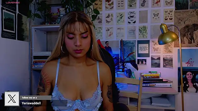 Yeriawaddell  online show from 06/26/26, 11:53