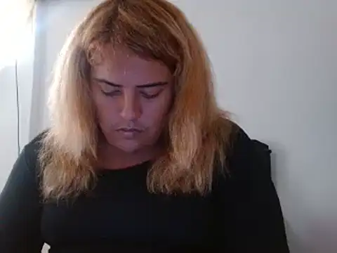 KIARAMARSHALLWELLZ online show from 02/08/25, 03:31