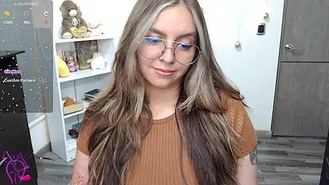 Valery7rose  online show from 01/25/25, 09:46