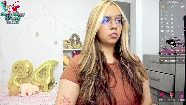 Valery7rose  online show from 02/25/25, 12:14