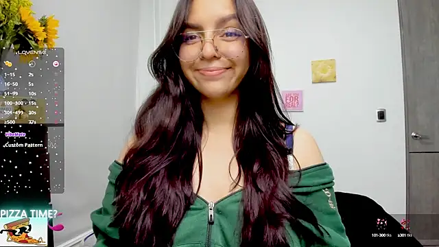 Valery7rose  online show from 09/18/25, 09:39