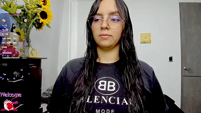 Valery7rose  online show from 09/23/25, 03:04