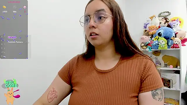 Snapshot of Valery7rose_ chatting on 03/17/26, 03:26 Valery7rose online show from 03/17/26, 03:26