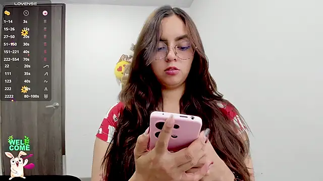 Snapshot of Valery7rose_ chatting on 07/30/26, 03:22 Valery7rose online show from 07/30/26, 03:22