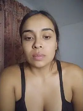 JuanaSimons online show from 11/28/25, 02:03