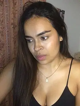 Snapshot of JuanaSimons chatting on 03/05/26, 01:45 JuanaSimons online show from 03/05/26, 01:45