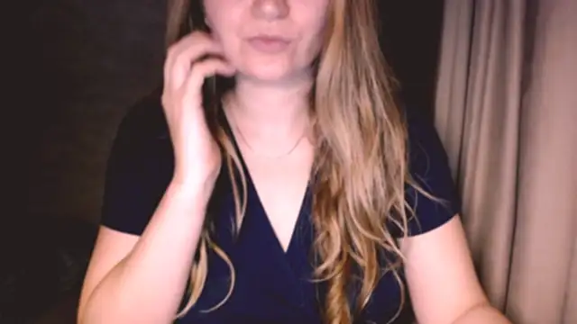 Snapshot of fiona_cute_2 chatting on 10/12/25, 07:35 fiona cute 2 online show from 10/12/25, 07:35