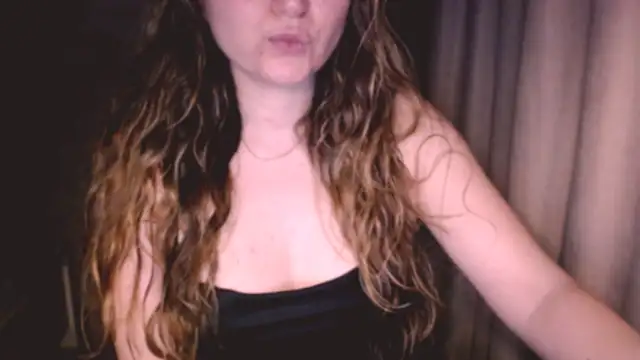 Snapshot of fiona_cute_2 chatting on 12/01/25, 07:41 fiona cute 2 online show from 12/01/25, 07:41