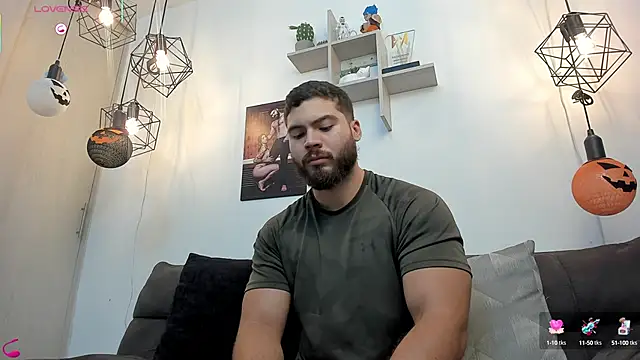 SebastianVilla  online show from 10/06/25, 09:45