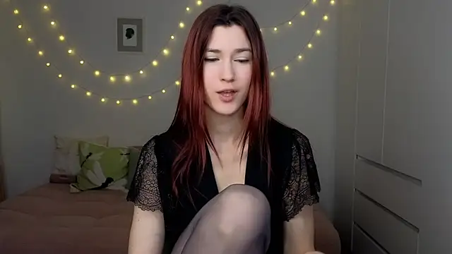 AliciaNewell online show from 02/18/26, 05:14