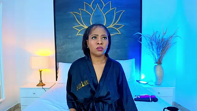 AlisonTravis online show from 05/07/26, 03:12
