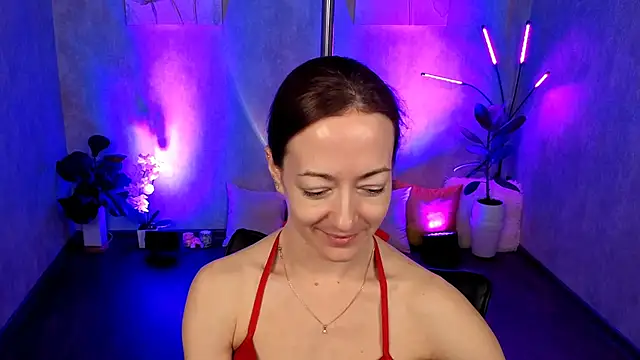 Snapshot of kimberlyray777 chatting on 02/14/25, 03:05 kimberlyray777 online show from 02/14/25, 03:05