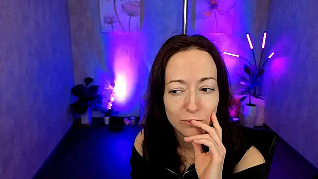 Snapshot of kimberlyray777 chatting on 02/20/25, 06:24 kimberlyray777 online show from 02/20/25, 06:24