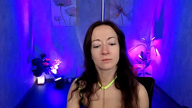 Snapshot of kimberlyray777 chatting on 03/18/25, 09:52 kimberlyray777 online show from 03/18/25, 09:52