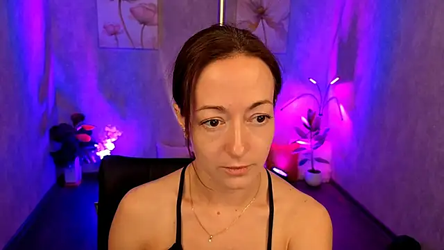 Snapshot of kimberlyray777 chatting on 03/22/25, 12:35 kimberlyray777 online show from 03/22/25, 12:35