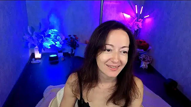 Snapshot of kimberlyray777 chatting on 06/08/26, 08:48 kimberlyray777 online show from 06/08/26, 08:48
