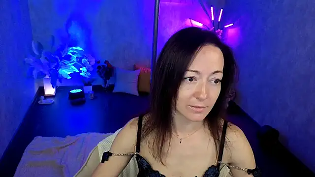 Snapshot of kimberlyray777 chatting on 06/10/26, 06:56 kimberlyray777 online show from 06/10/26, 06:56