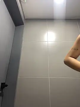 Emilia Bakerr online show from 12/02/24, 09:50