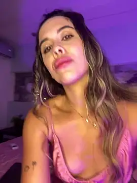 Emilia Bakerr online show from 01/12/25, 09:19