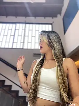 Emilia Bakerr online show from 01/13/25, 09:31