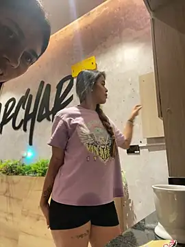 Emilia Bakerr online show from 02/28/25, 06:31