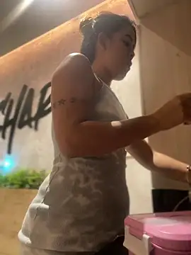 Emilia Bakerr online show from 03/10/25, 06:34