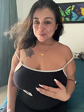 MrsFoucher online show from 12/08/24, 05:55