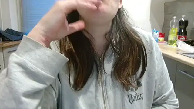 Lucinka1 online show from 02/06/26, 03:48