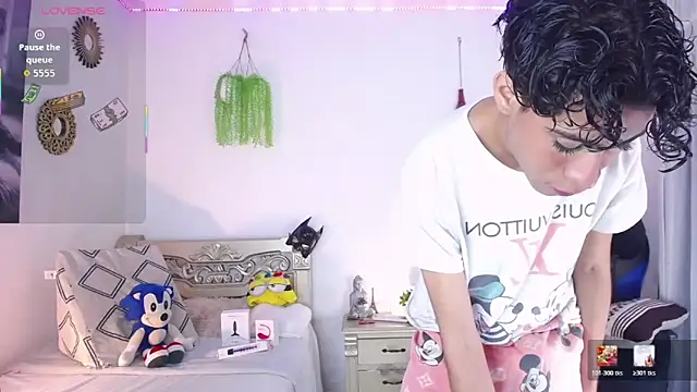 huge armound online show from 02/03/26, 11:21