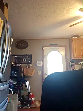 sweetkitty111 online show from 10/06/25, 07:44