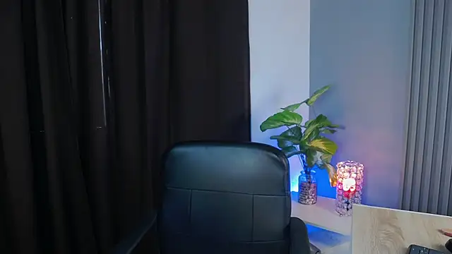 AllieEvans online show from 02/22/25, 09:26