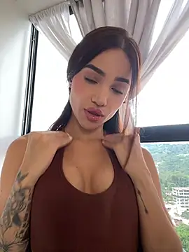 Snapshot of AllieEvans chatting on 03/19/26, 10:14 AllieEvans online show from 03/19/26, 10:14