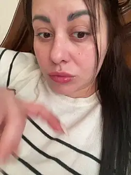 DaisyStreet online show from 04/07/26, 03:51