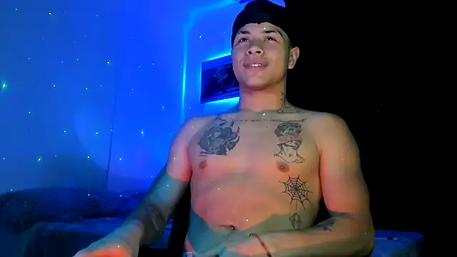 Snapshot of Dominic_Biker__ chatting on 01/19/25, 02:25 Dominic Biker online show from 01/19/25, 02:25