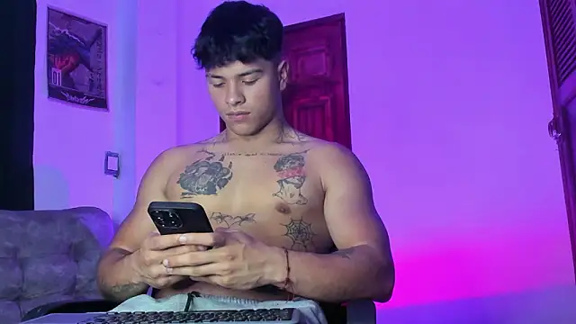 Dominic Biker   online show from 02/11/26, 05:01