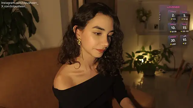 Snapshot of JulietteDee chatting on 01/09/26, 10:44 JulietteDee online show from 01/09/26, 10:44